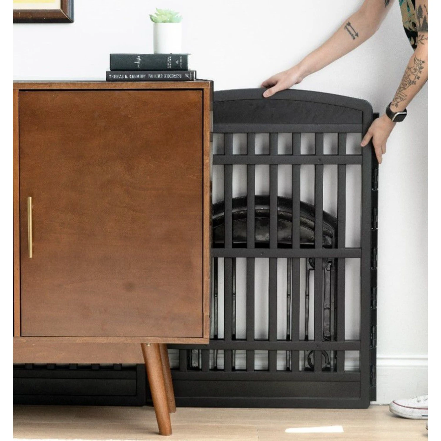 Frisco 4-Panel Dog Exercise Playpen With Door, 24-in 10 Frisco 4-Panel Dog Exercise Playpen With Door, 24-in - Image 8